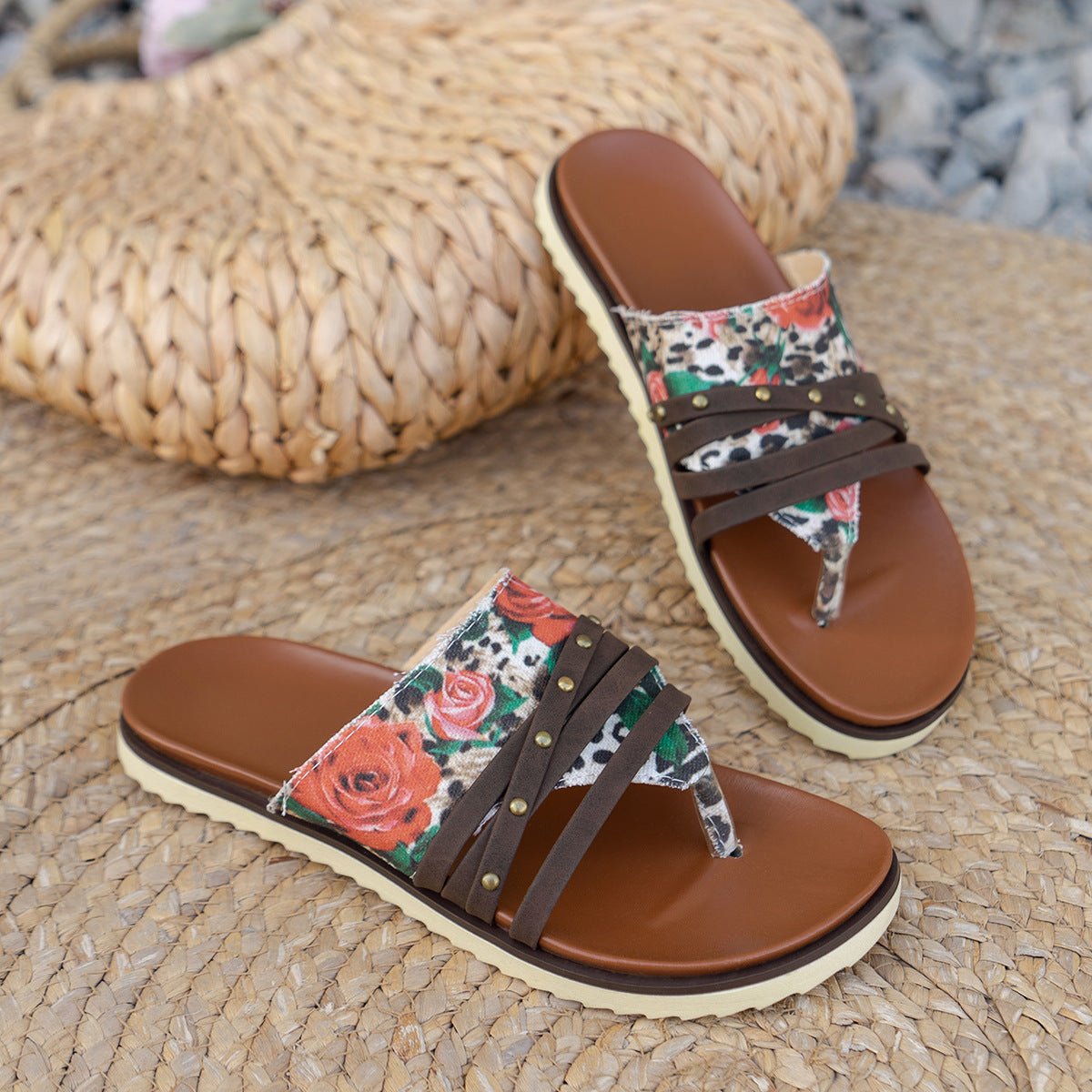 Women’s Plus Size Flip Flop Sandals | Lightweight Beach Summer Slippers for Casual, Travel and Everyday Wear